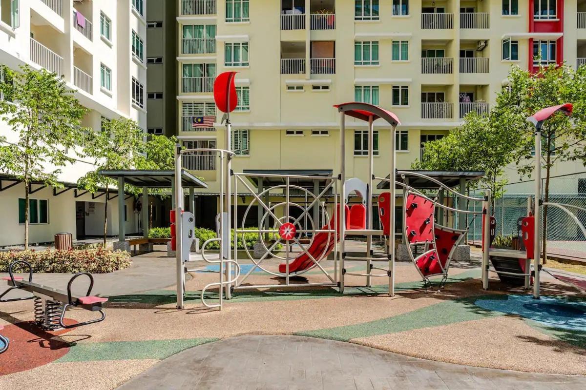 Appartement Suasana Residensi Damai à Petaling Jaya Extérieur photo