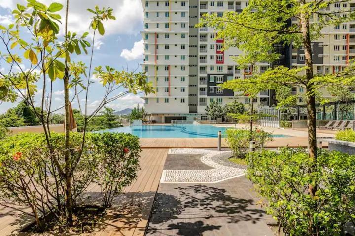 Appartement Suasana Residensi Damai à Petaling Jaya Extérieur photo