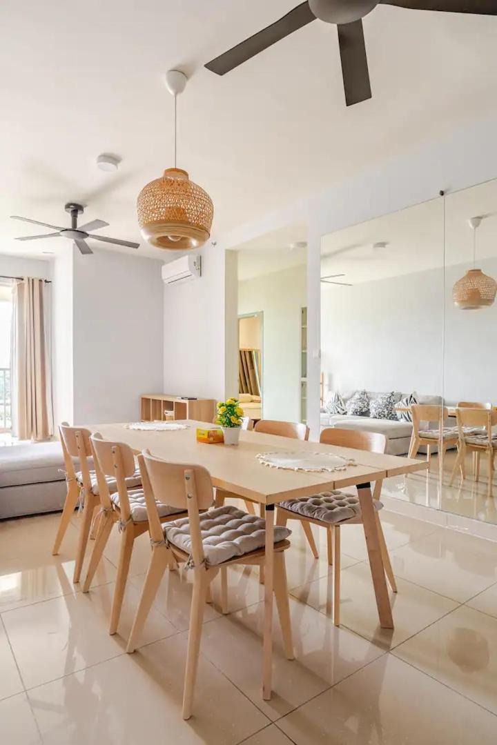 Appartement Suasana Residensi Damai à Petaling Jaya Extérieur photo